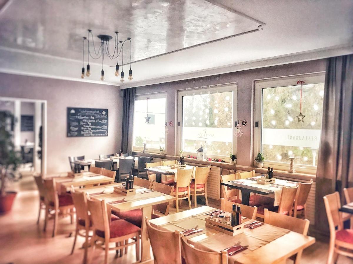 Zur Eiche Hotell Overath Exteriör bild